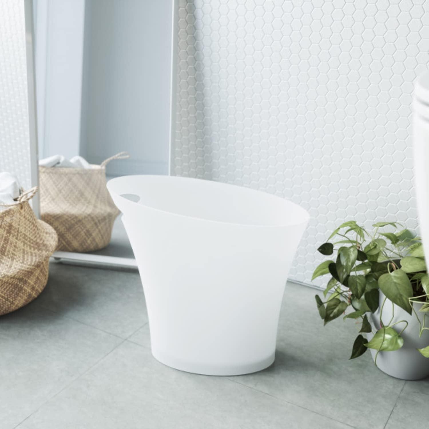 image:imageUmbra Skinny Trash Can