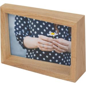Umbra – 1013911-1125 Edge Resin Multi-Opening Picture Frame and Photo Display for Table Top or Wall, 4×6-Inch and 4×4-Inch, White Marble(Natural)